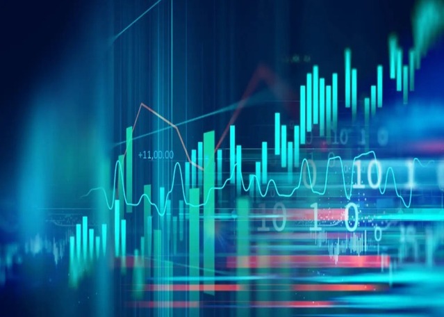 Sterling buoyant ahead of BoE update