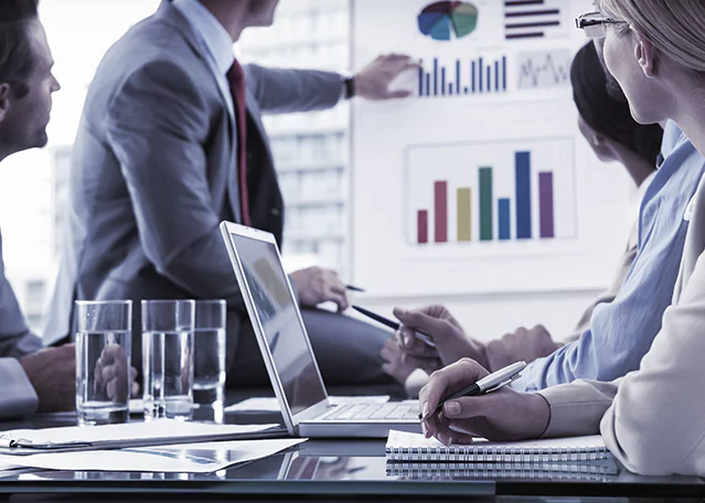 FTSE 100 Down Sharply As Bond Yields Climb Higher FTSE 100 Down Sharply As Bond Yields Climb Higher