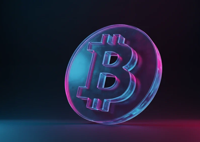 Bitcoin Near $70K as Liquidations and Fed Risk Weigh